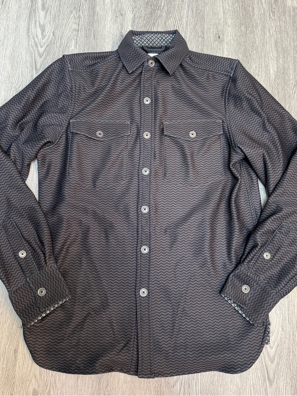 Con.struct Mens 4 Way Stretch Zig Zag Button Down Shirt Jacket Size Small Lined